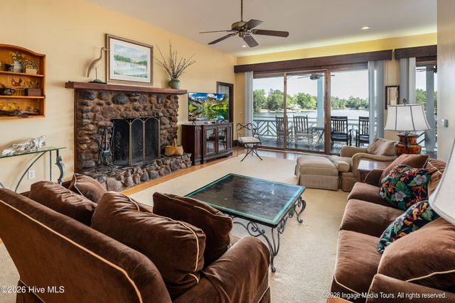 423 Handy'S Point Lane, Bath, NC 27808