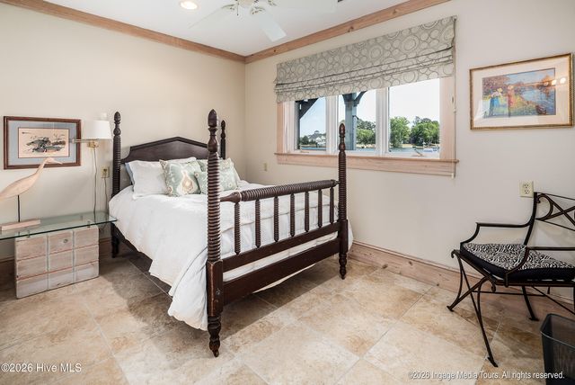 423 Handy'S Point Lane, Bath, NC 27808