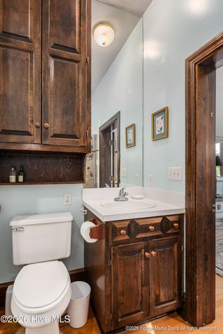 423 Handy'S Point Lane, Bath, NC 27808