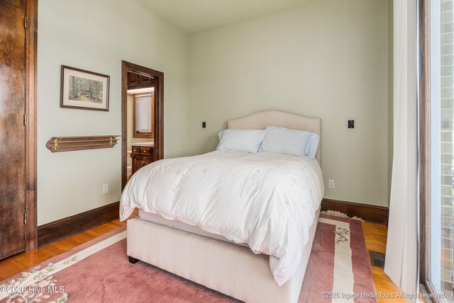 423 Handy'S Point Lane, Bath, NC 27808