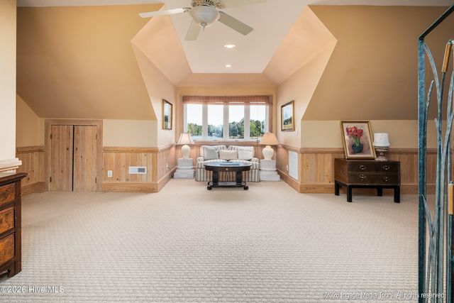 423 Handy'S Point Lane, Bath, NC 27808