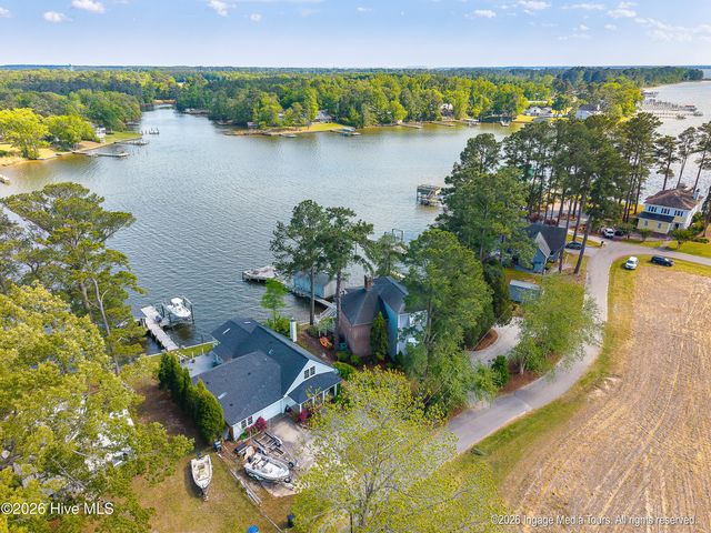 423 Handy'S Point Lane, Bath, NC 27808