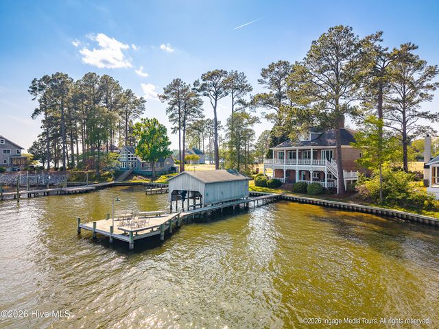 423 Handy'S Point Lane, Bath, NC 27808