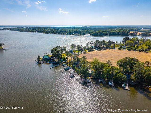 423 Handy'S Point Lane, Bath, NC 27808