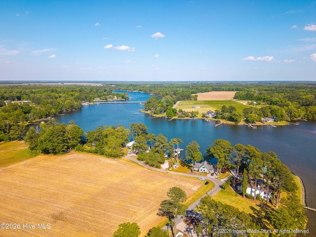 423 Handy'S Point Lane, Bath, NC 27808