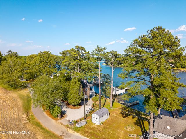 423 Handy'S Point Lane, Bath, NC 27808