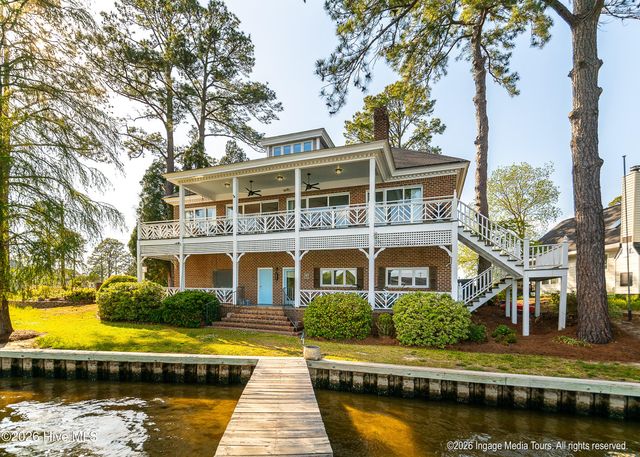 423 Handy'S Point Lane, Bath, NC 27808