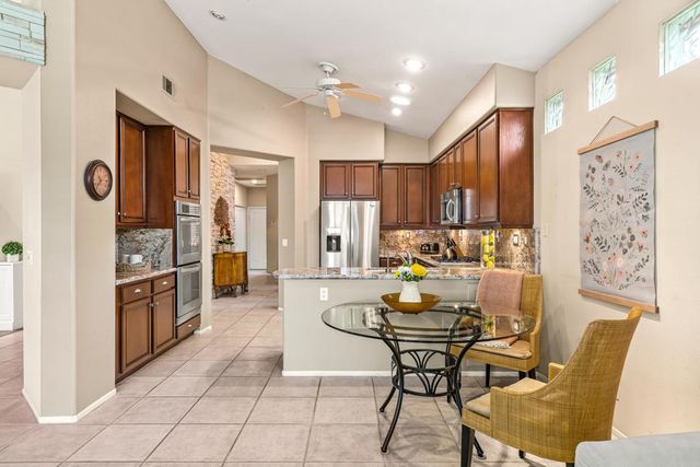 42675 Saladin Drive, Palm Desert, CA 92211