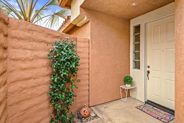 42675 Saladin Drive, Palm Desert, CA 92211