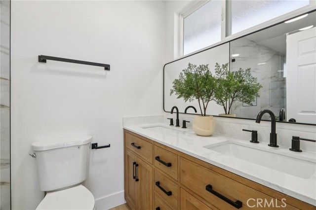 10007 Debra, North Hills (los Angeles), CA 91343