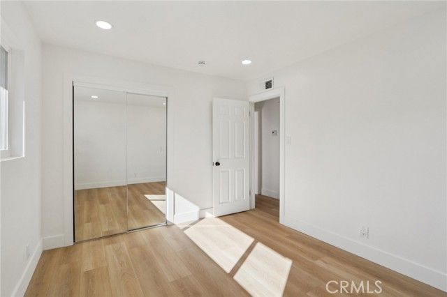 10007 Debra, North Hills (los Angeles), CA 91343