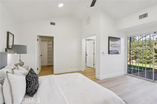 10007 Debra, North Hills (los Angeles), CA 91343