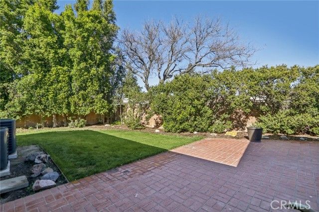 10007 Debra, North Hills (los Angeles), CA 91343