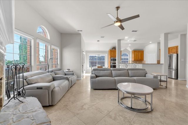 6940 Bent Spur Drive, Fort Worth, TX 76179