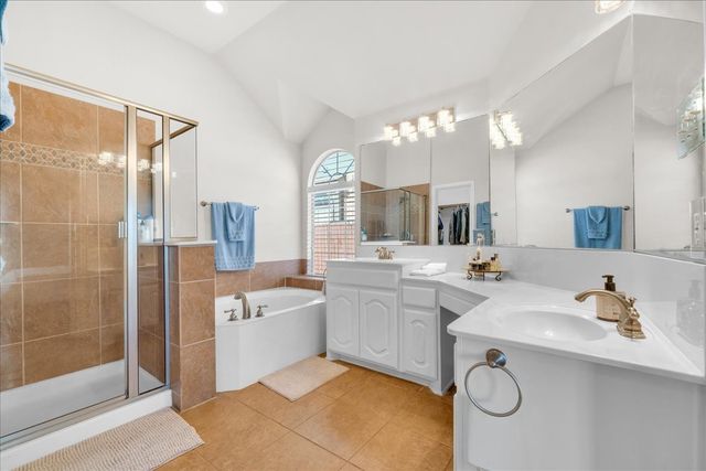 6940 Bent Spur Drive, Fort Worth, TX 76179
