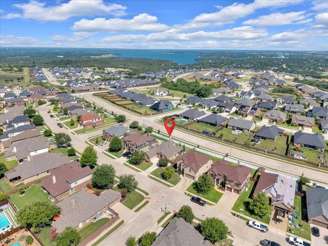 6940 Bent Spur Drive, Fort Worth, TX 76179