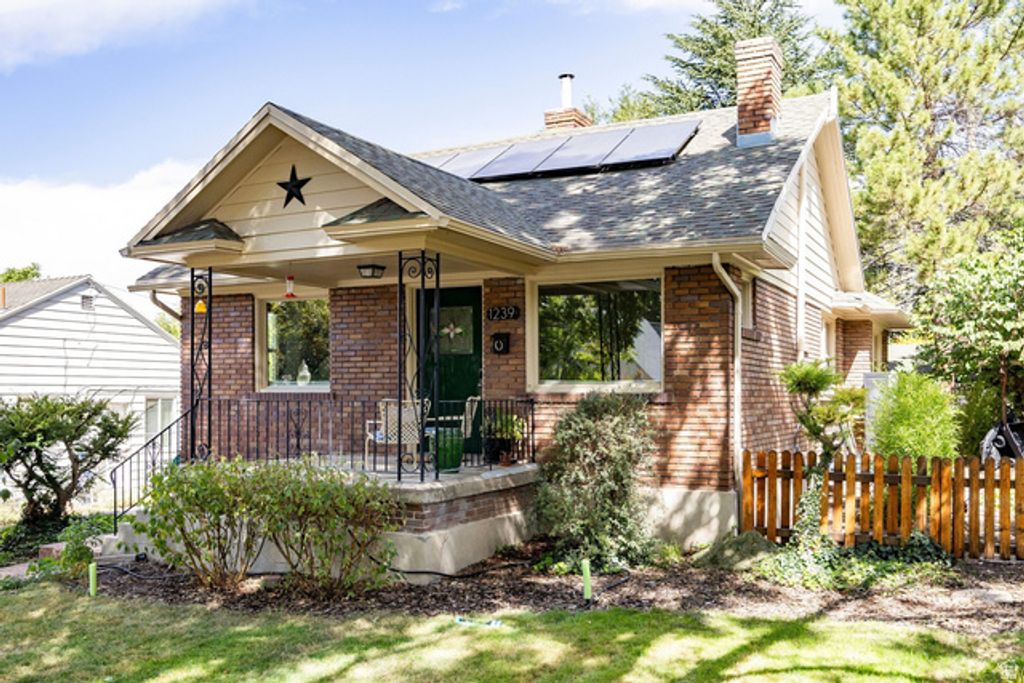 1239 E ROOSEVELT AVE, Salt Lake City, UT 84105