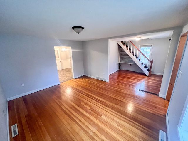 1016 Ella Avenue NW, Willmar, MN 56201