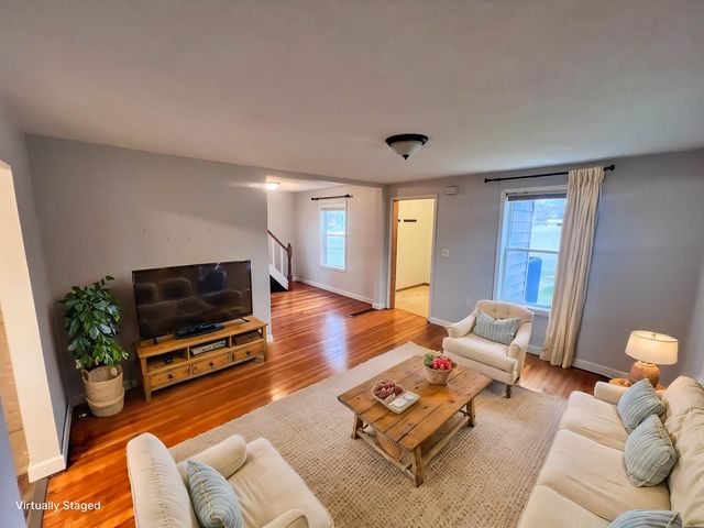 1016 Ella Avenue NW, Willmar, MN 56201