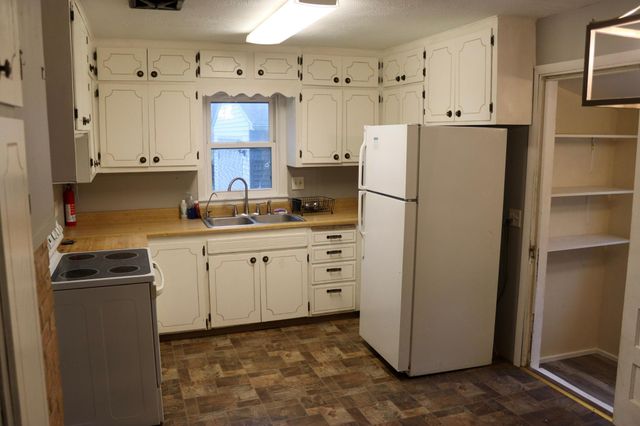 1016 Ella Avenue NW, Willmar, MN 56201