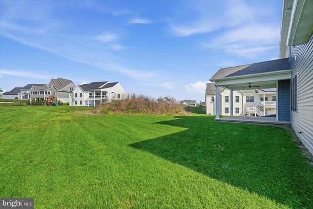 3241 FOXCROFT WAY, York, PA 17406