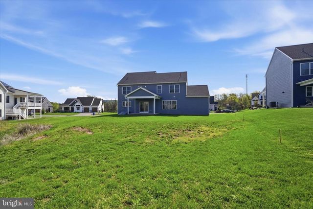 3241 FOXCROFT WAY, York, PA 17406