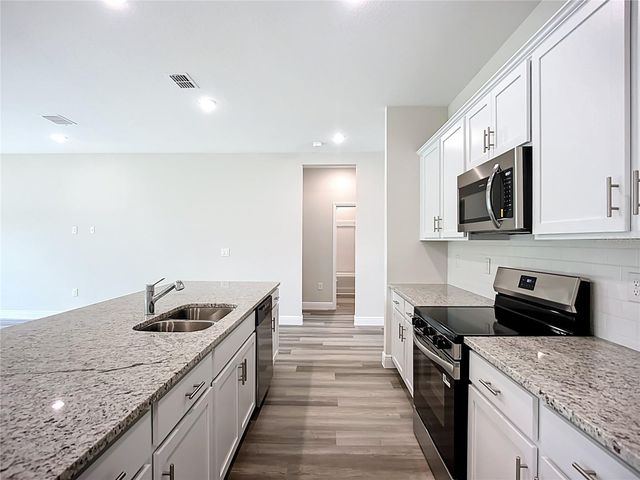 2204 S BISCAYNE DRIVE, North Port, FL 34287