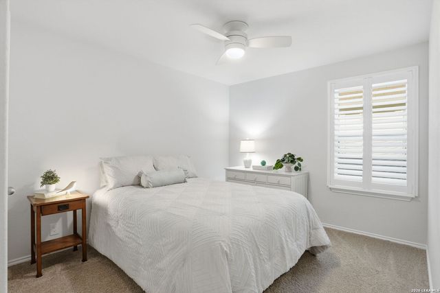 481 Middle Green, Floresville, TX 78114