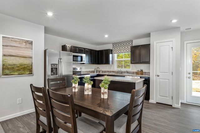 501 ARCHES LN, Barboursville, VA 22923