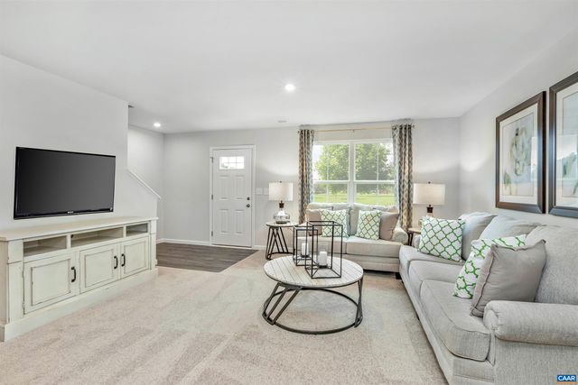 501 ARCHES LN, Barboursville, VA 22923