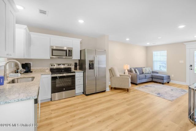 122 Coral Breeze, Biloxi, MS 39531