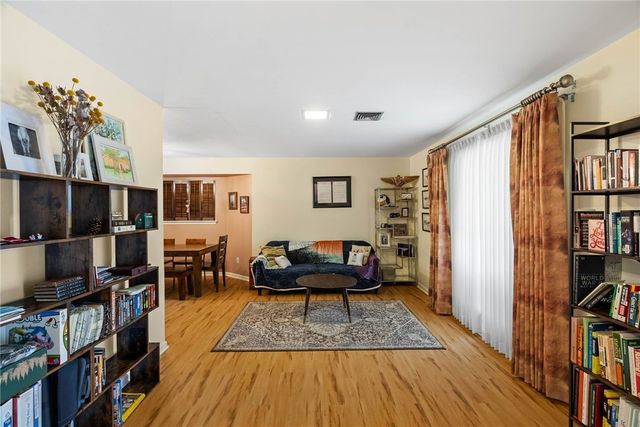 5217 Moultrie Dr, Corpus Christi, TX 78413