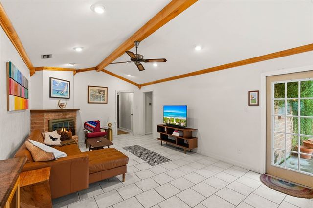 5217 Moultrie Dr, Corpus Christi, TX 78413