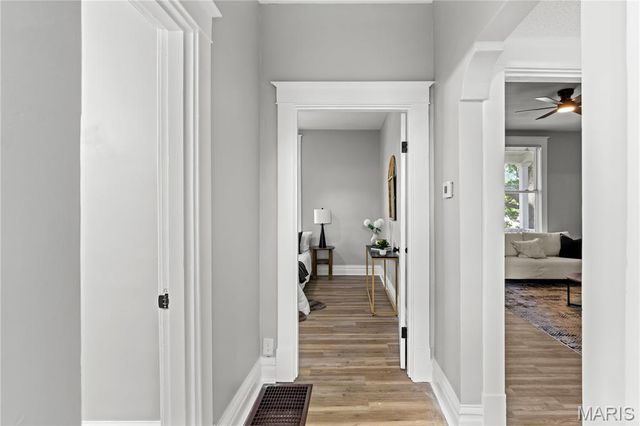 3653 Upton St Street, St Louis, MO 63116