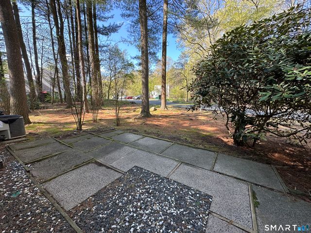 7 Staunton Court F, Farmington, CT 06032