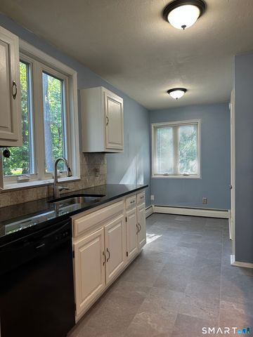 7 Staunton Court F, Farmington, CT 06032