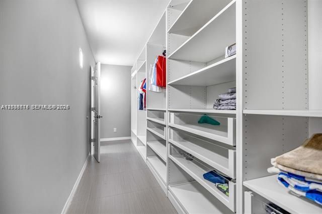 19390 Collins Ave 702, Sunny Isles Beach, FL 33160