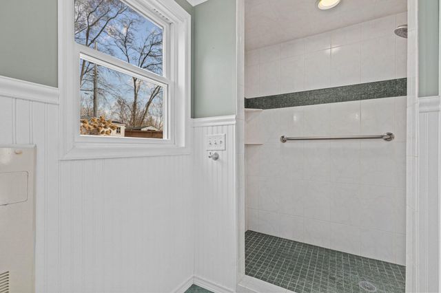 5604 Hawkes Drive, Edina, MN 55436