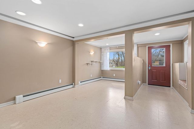 5604 Hawkes Drive, Edina, MN 55436