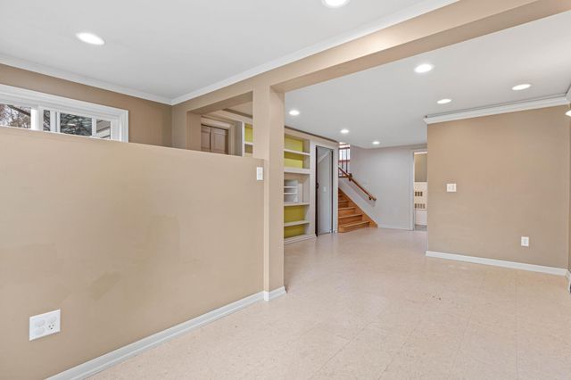 5604 Hawkes Drive, Edina, MN 55436