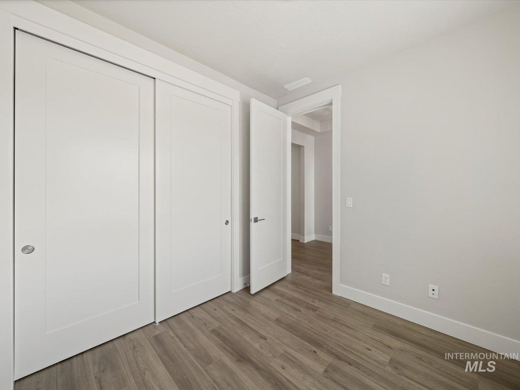 300 S Gearbox Way, Boise, ID 83716 photo 4