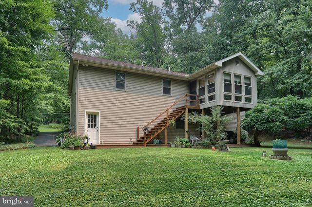 1248 ASH LN, Lebanon, PA 17042