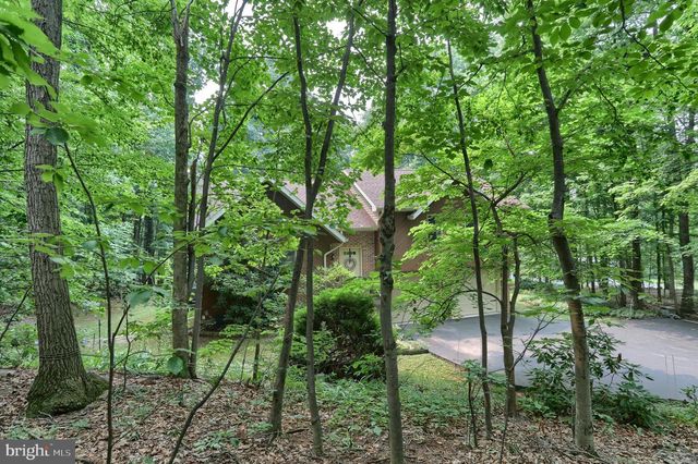 1248 ASH LN, Lebanon, PA 17042