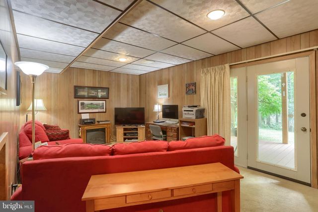 1248 ASH LN, Lebanon, PA 17042