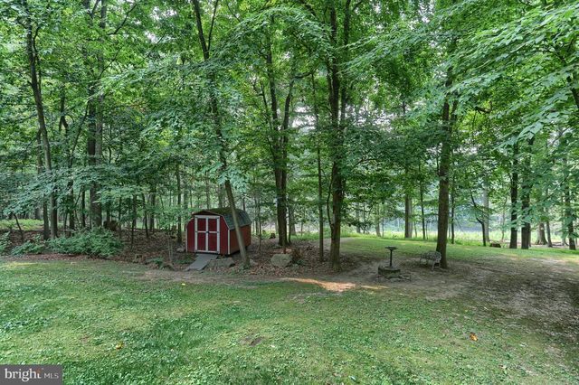 1248 ASH LN, Lebanon, PA 17042