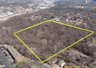 2830 S 9th Terrace, Kansas City, KS 66103