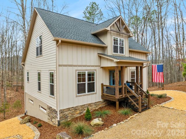 901 Wild River Run, Marshall, NC 28753