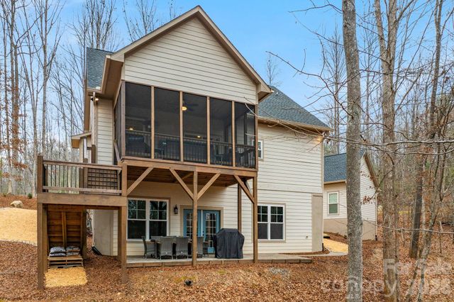901 Wild River Run, Marshall, NC 28753