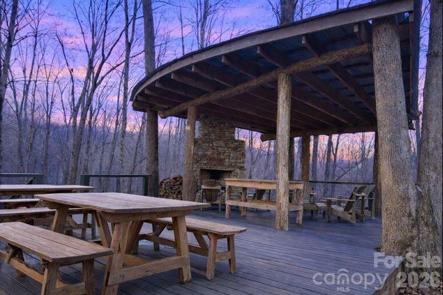 901 Wild River Run, Marshall, NC 28753