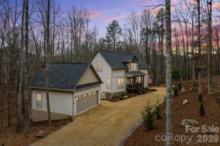 901 Wild River Run, Marshall, NC 28753
